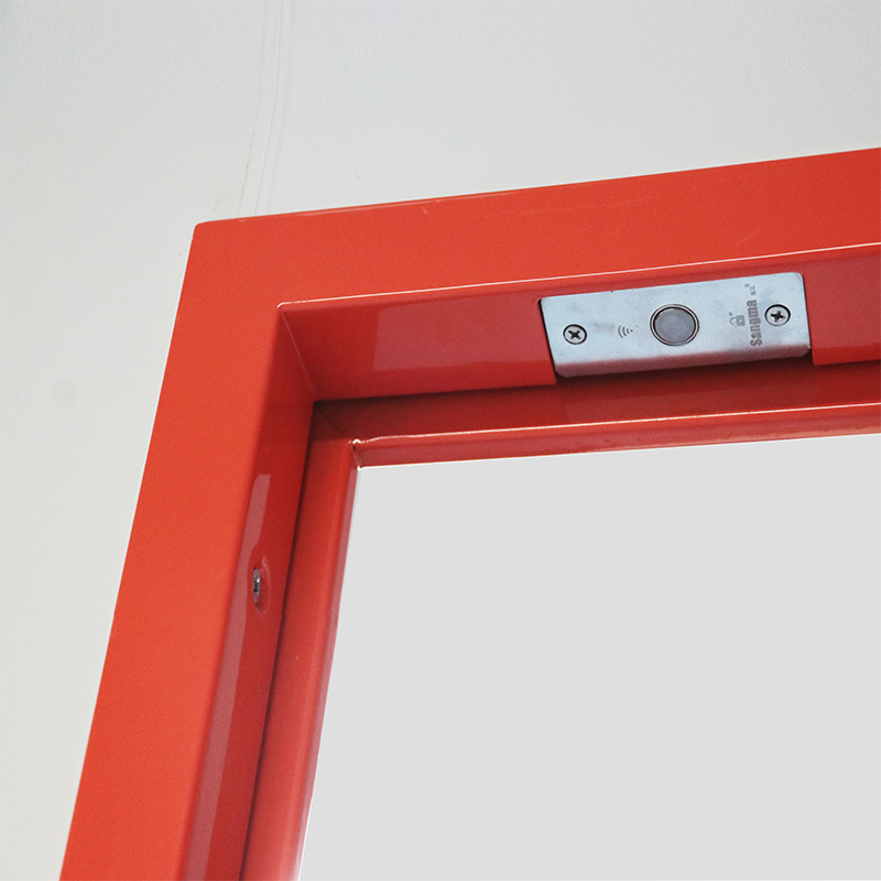 Ușă curată din oțel tip cadru încercuit